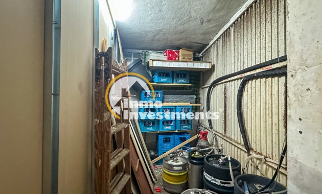 Resale - Commercial - Torrevieja - Playa del Cura