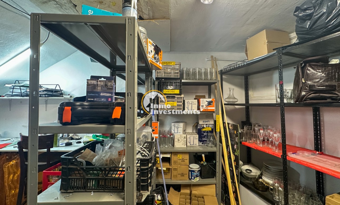 Resale - Commercial - Torrevieja - Playa del Cura