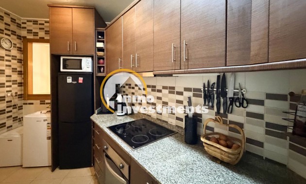 Resale - Apartment - Torrevieja - Centro