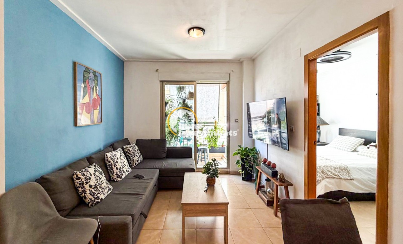 Resale - Apartment - Torrevieja - Centro