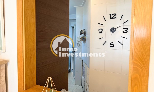 Resale - Apartment - Torrevieja - Centro