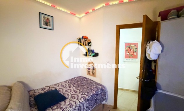 Resale - Apartment - Torrevieja - Centro