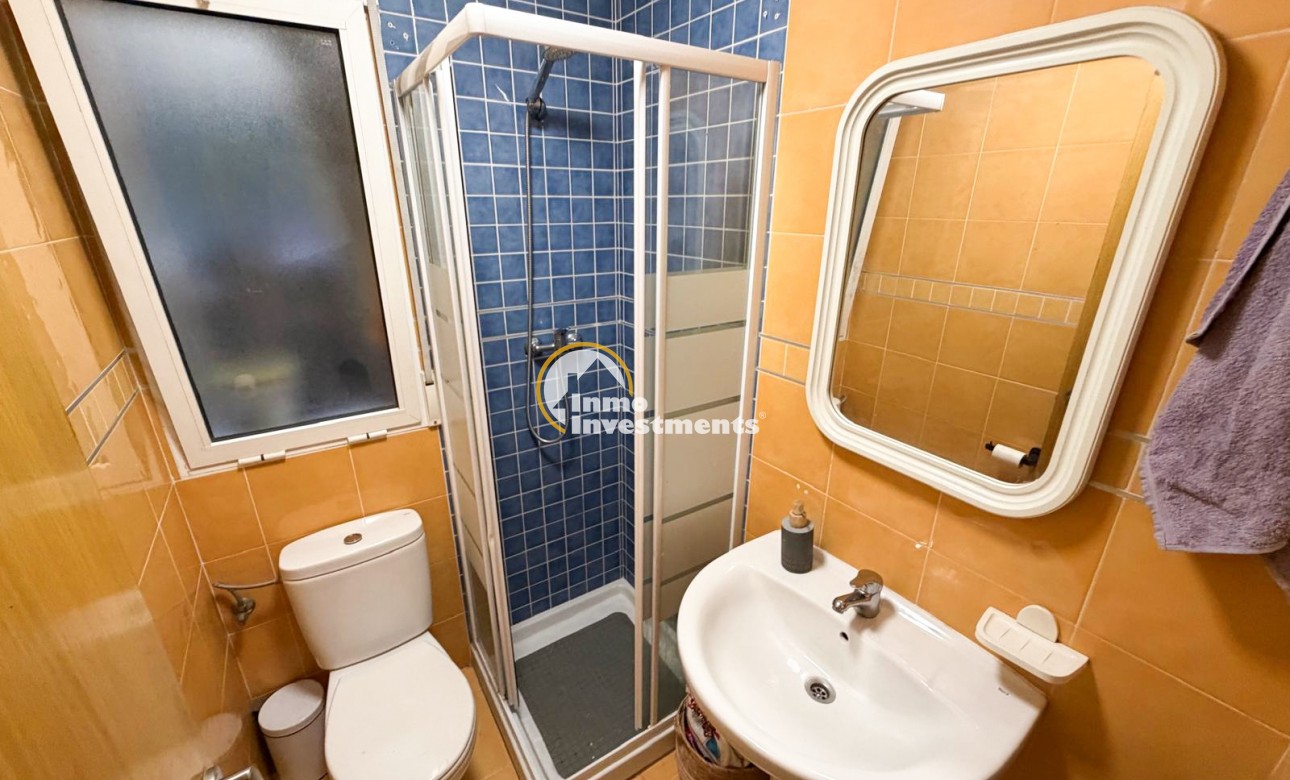 Resale - Apartment - Torrevieja - Centro