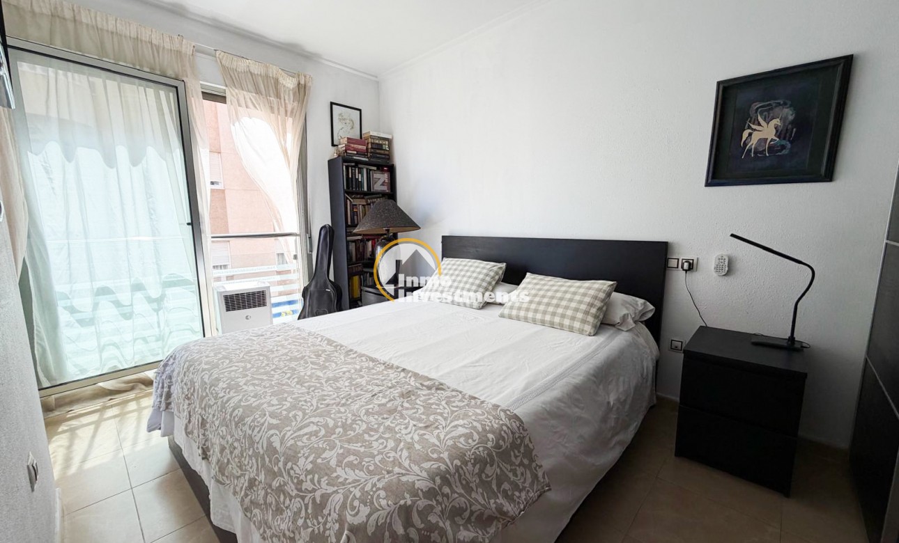 Resale - Apartment - Torrevieja - Centro
