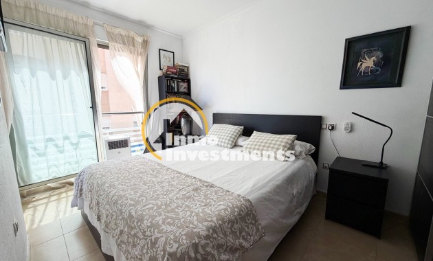 Resale - Apartment - Torrevieja - Centro