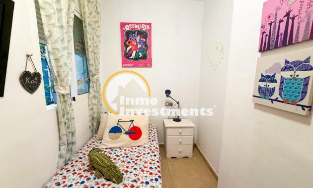 Resale - Apartment - Torrevieja - Centro