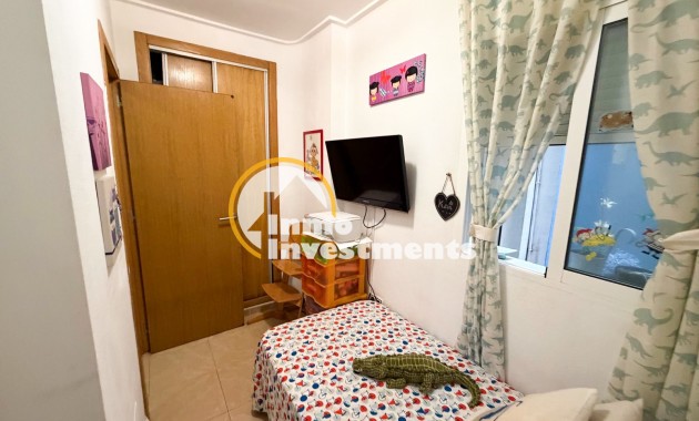 Resale - Apartment - Torrevieja - Centro