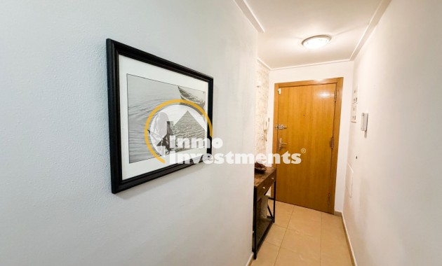 Resale - Apartment - Torrevieja - Centro