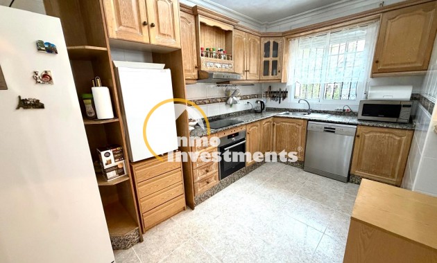 Resale - Villa - Orihuela Costa - Villamartín-Las Filipinas