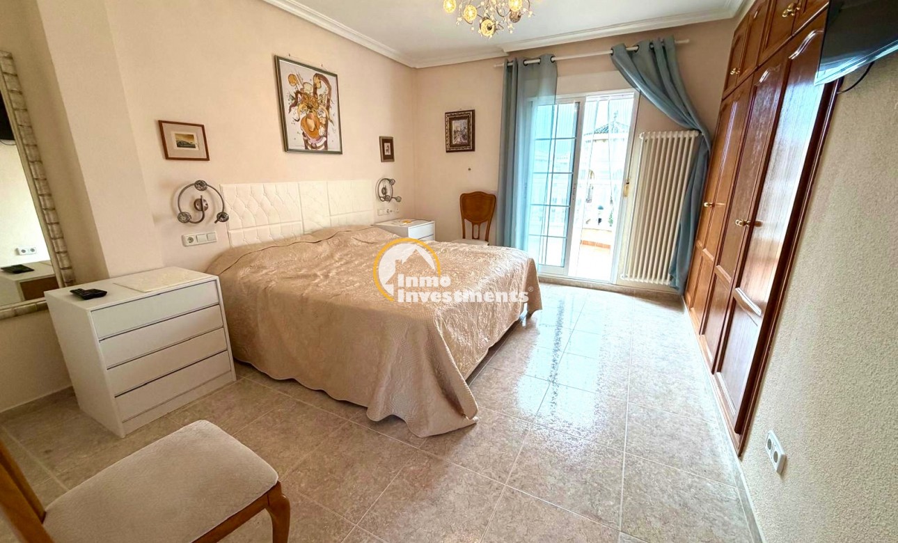 Resale - Villa - Orihuela Costa - Villamartín-Las Filipinas