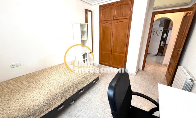Resale - Villa - Orihuela Costa - Villamartín-Las Filipinas