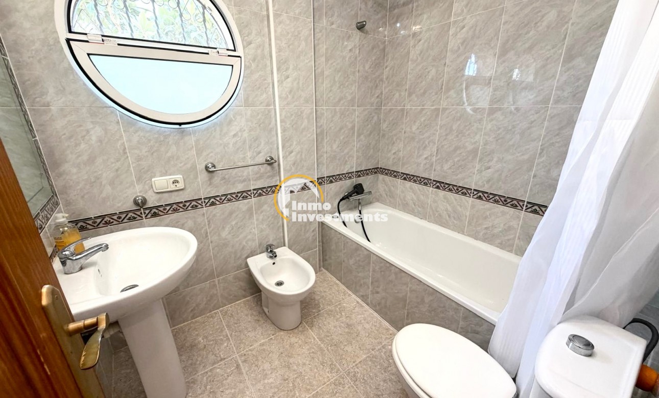 Resale - Villa - Orihuela Costa - Villamartín-Las Filipinas