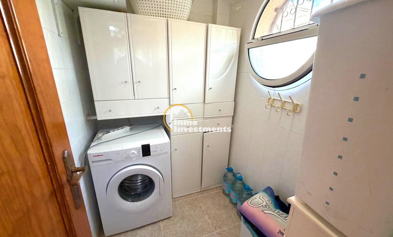 Resale - Villa - Orihuela Costa - Villamartín-Las Filipinas