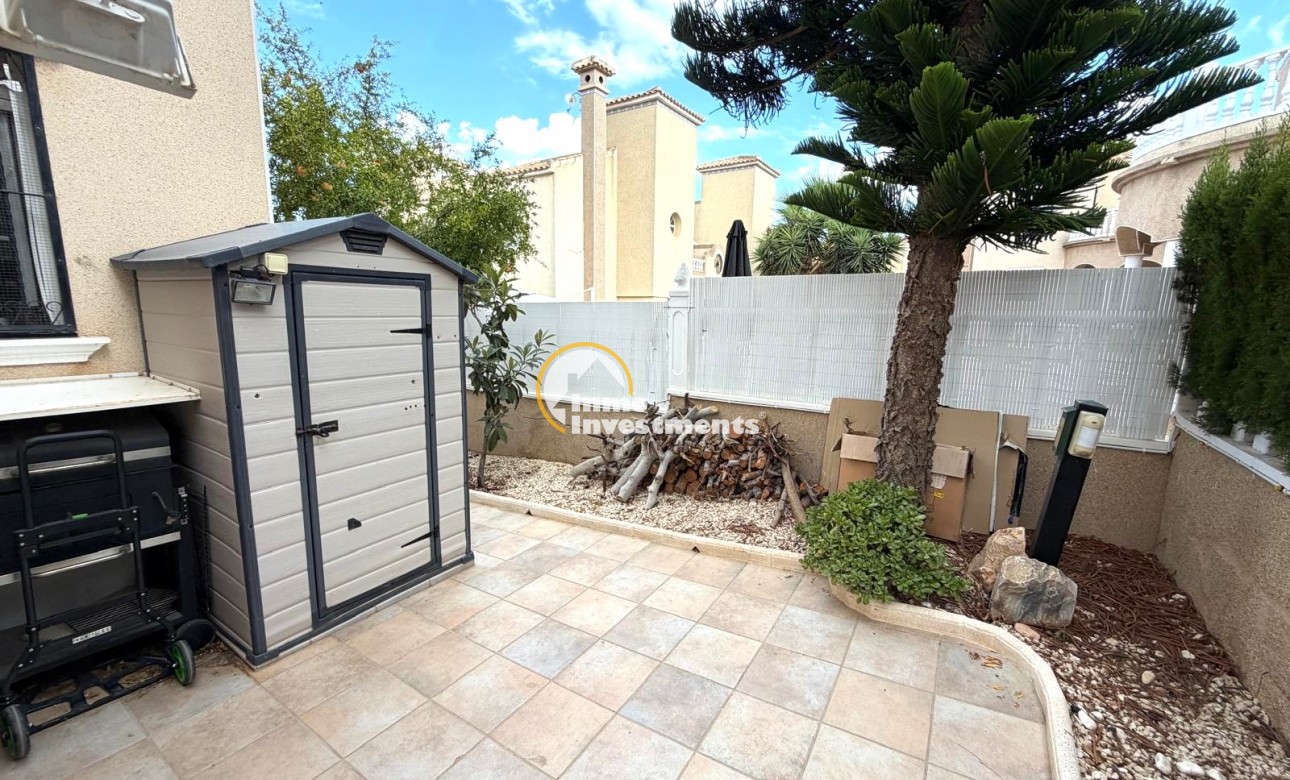 Resale - Villa - Orihuela Costa - Villamartín-Las Filipinas
