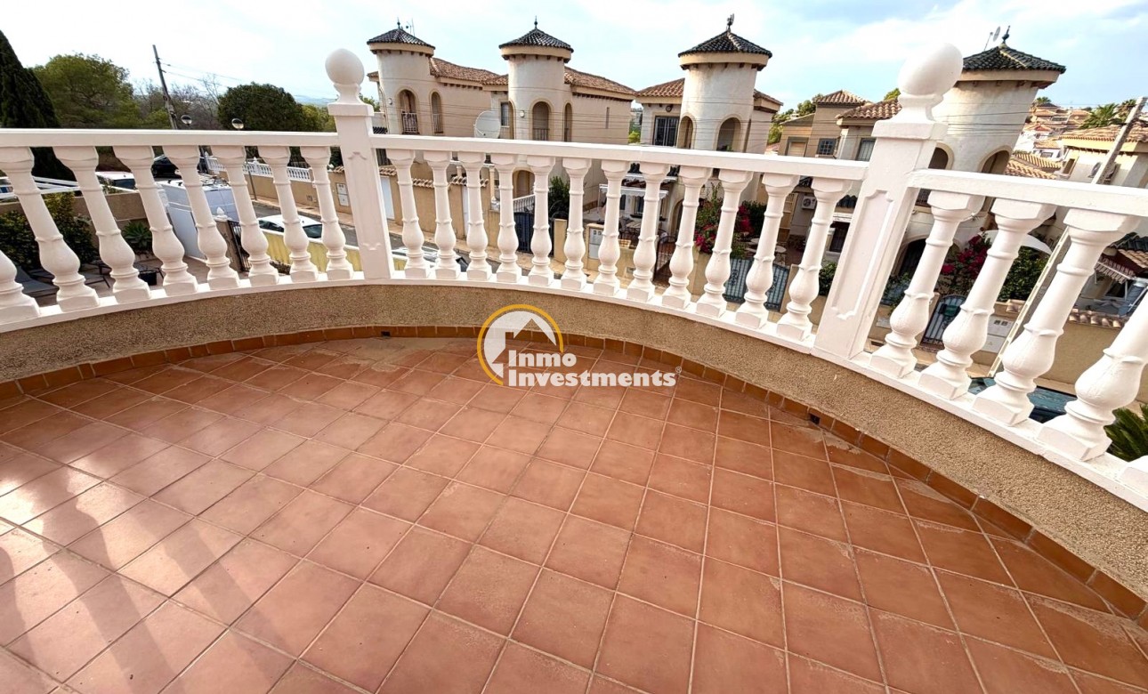 Resale - Villa - Orihuela Costa - Villamartín-Las Filipinas