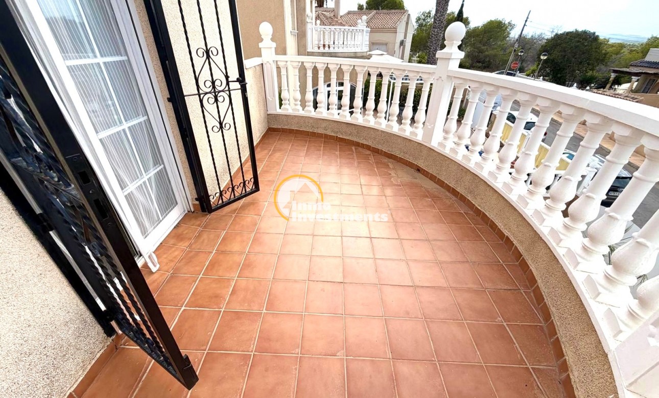 Resale - Villa - Orihuela Costa - Villamartín-Las Filipinas