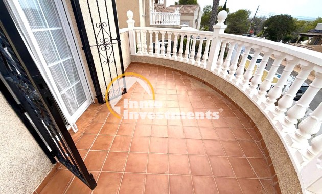 Resale - Villa - Orihuela Costa - Villamartín-Las Filipinas