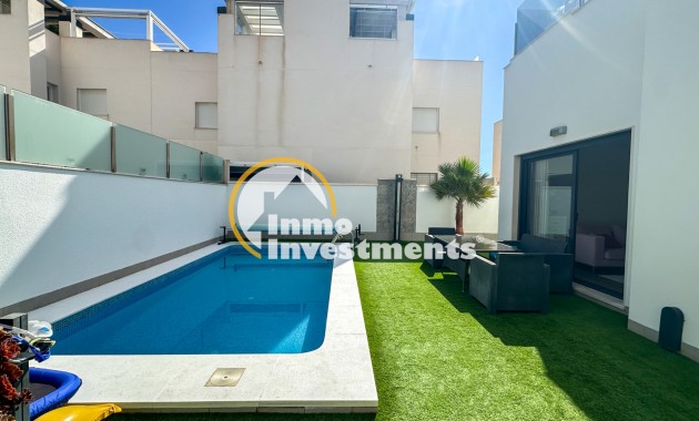 Revente privée - Villa - Torrevieja - Nueva Torrevieja - Aguas Nuevas