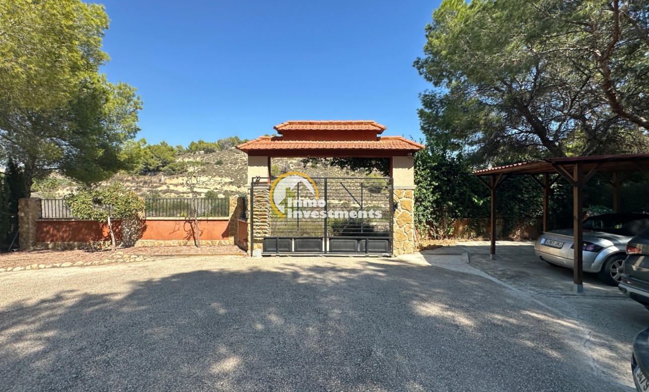 Resale - Finca / Country House - San Miguel de Salinas - Costa Blanca Sur
