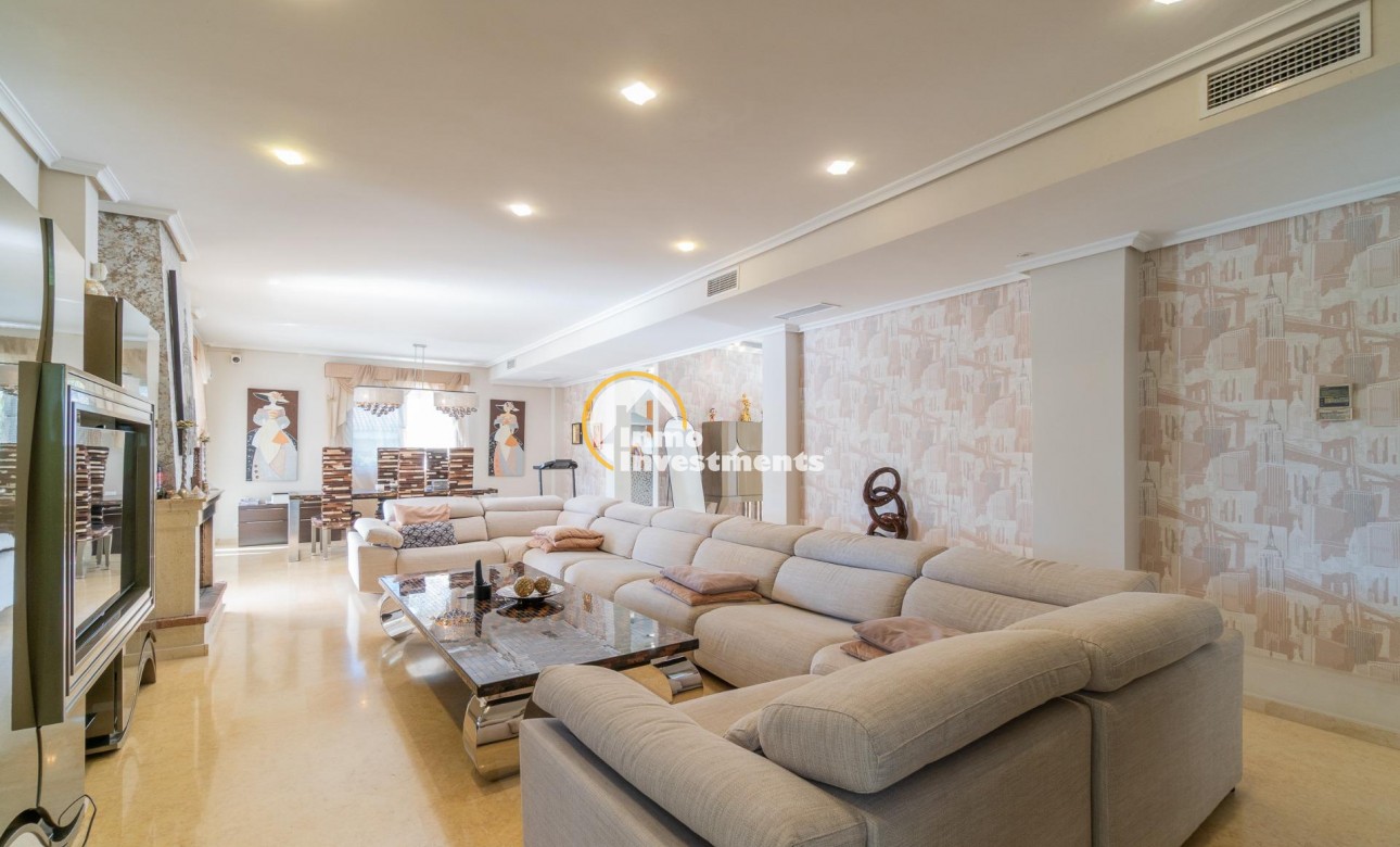 Reventa - Chalet independiente - Torrevieja - Torre la mata