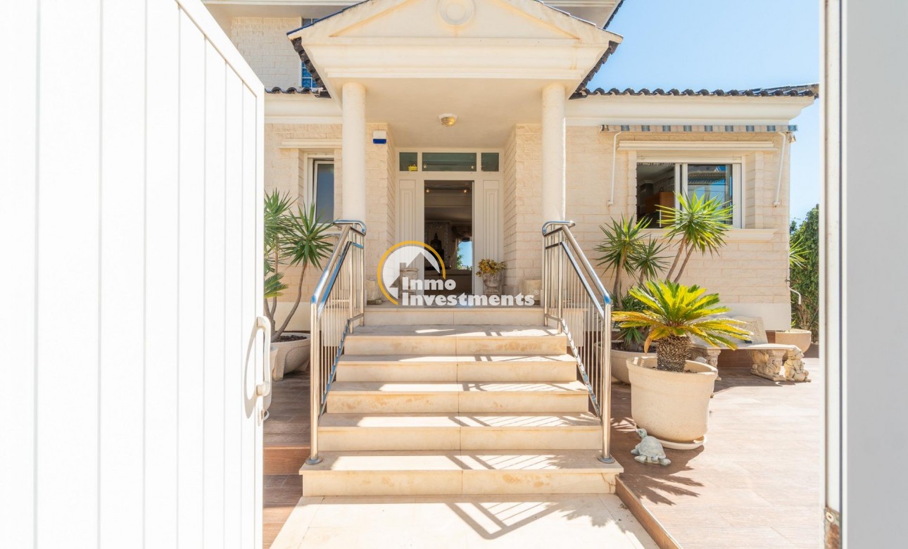 Reventa - Chalet independiente - Torrevieja - Torre la mata