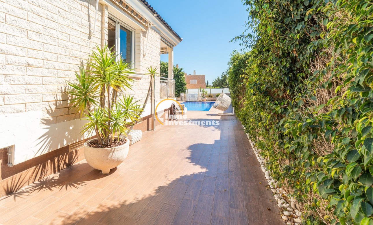 Reventa - Chalet independiente - Torrevieja - Torre la mata