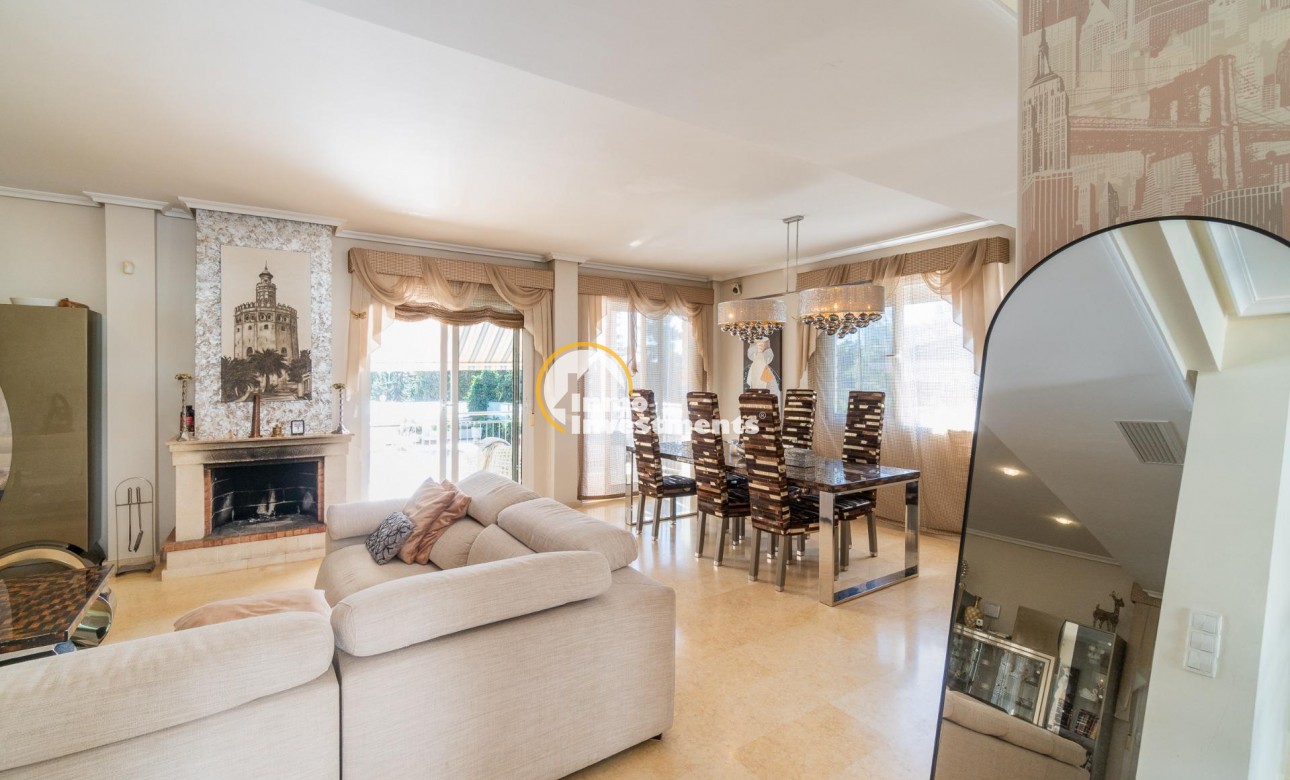 Reventa - Chalet independiente - Torrevieja - Torre la mata