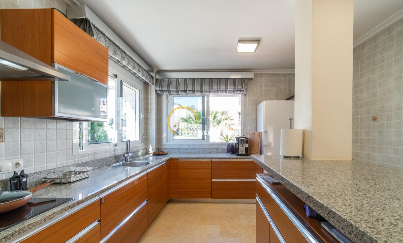 Reventa - Chalet independiente - Torrevieja - Torre la mata