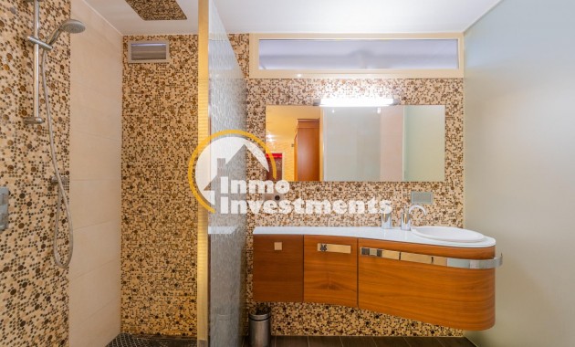 Reventa - Chalet independiente - Torrevieja - Torre la mata