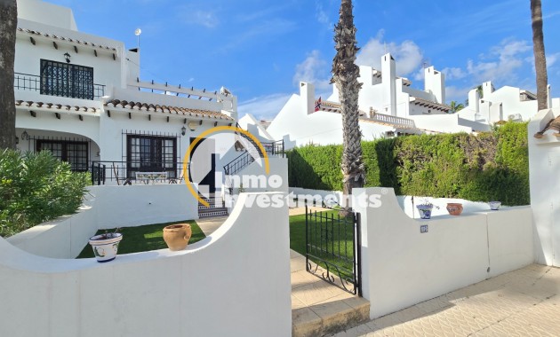 Resale - Townhouse * - Villamartin * - Los Dolses *