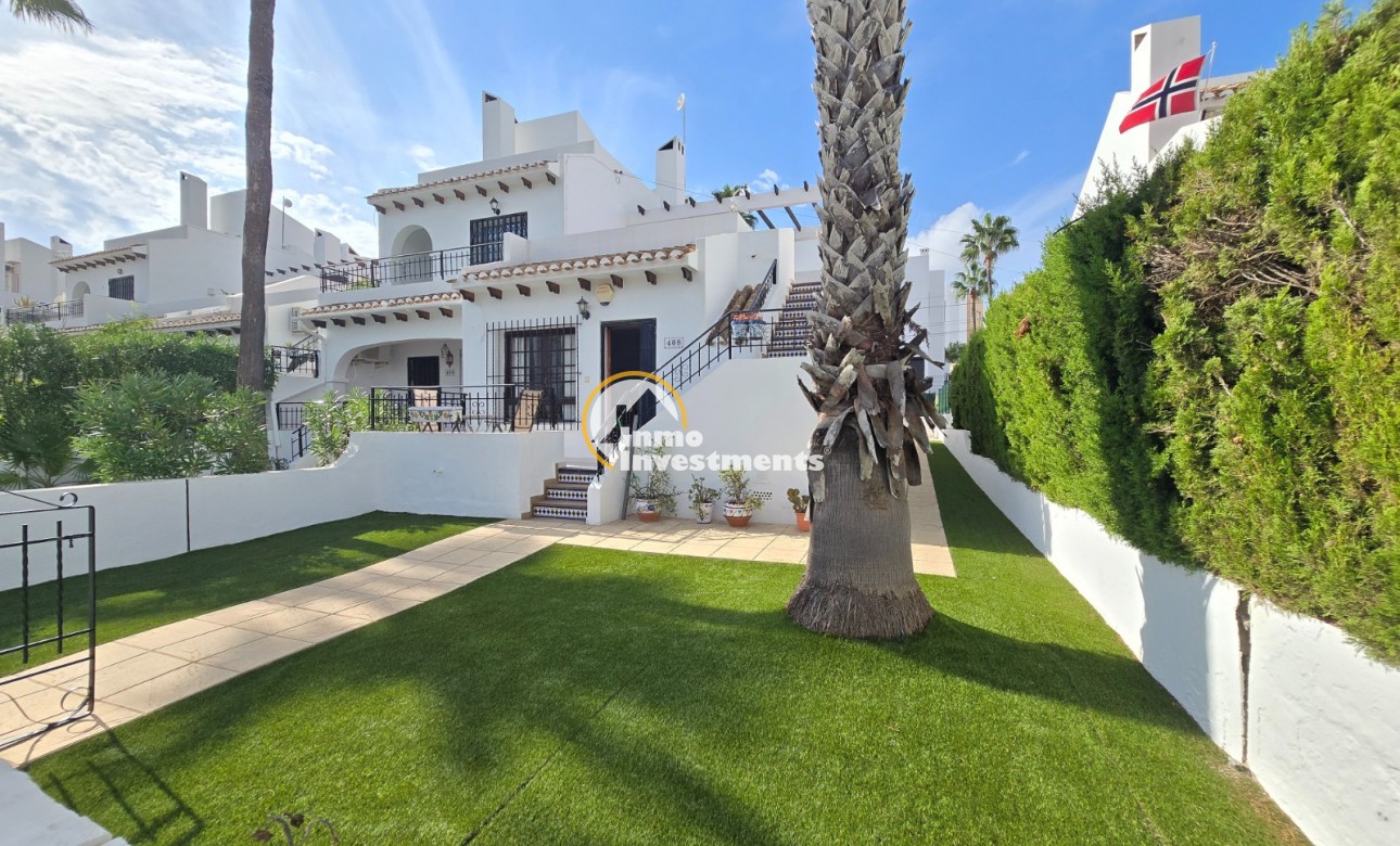 Resale - Townhouse * - Villamartin * - Los Dolses *