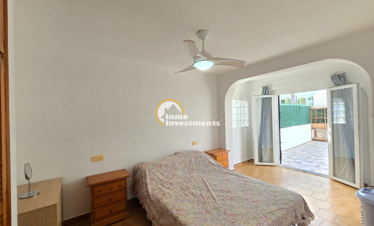 Resale - Townhouse * - Villamartin * - Los Dolses *
