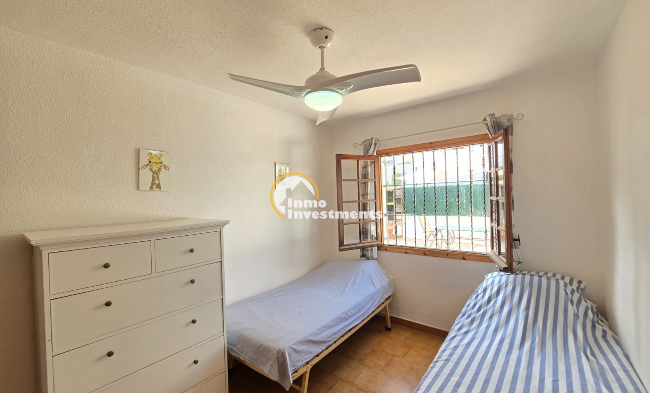 Resale - Townhouse * - Villamartin * - Los Dolses *