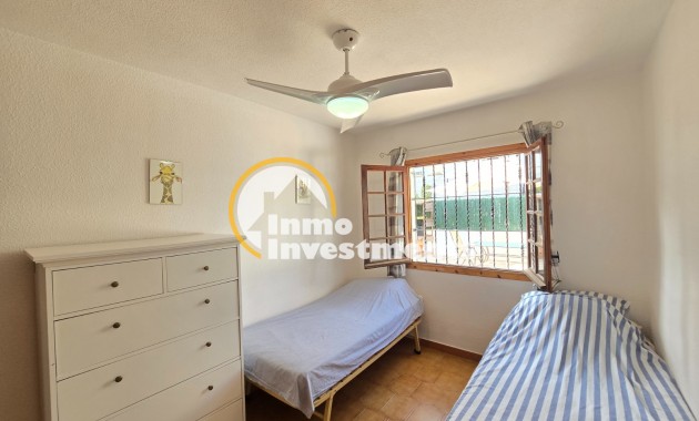 Resale - Townhouse * - Villamartin * - Los Dolses *