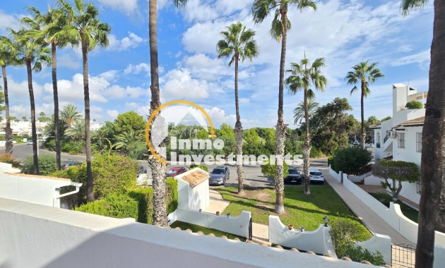 Resale - Townhouse * - Villamartin * - Los Dolses *