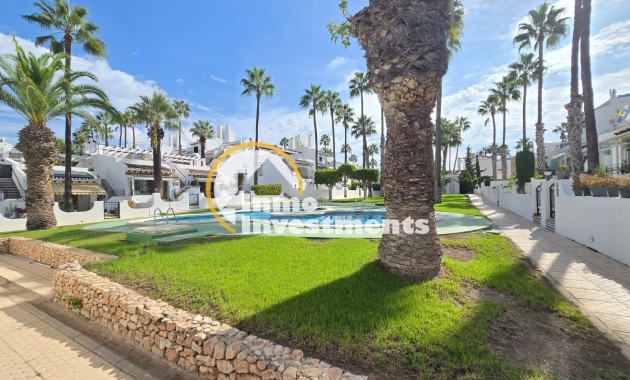 Resale - Townhouse * - Villamartin * - Los Dolses *