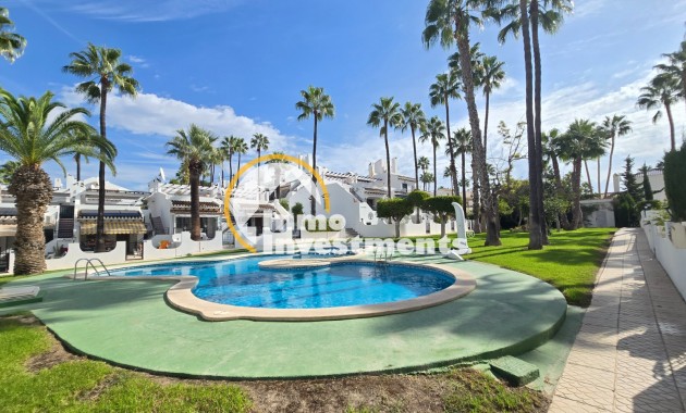 Resale - Townhouse * - Villamartin * - Los Dolses *