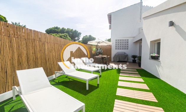 Bestaande bouw - Half vrijstaande villa - Torrevieja - Punta prima