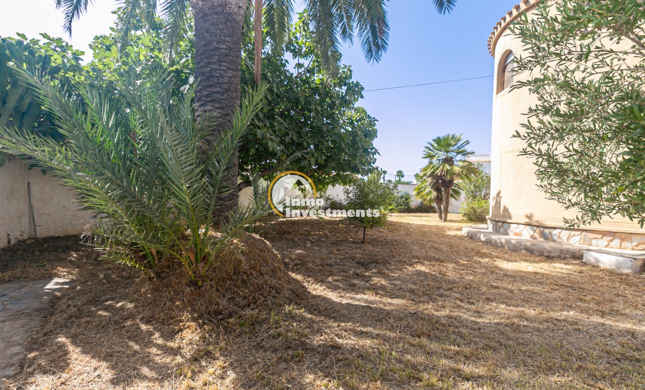 Resale - Villa - La Florida
