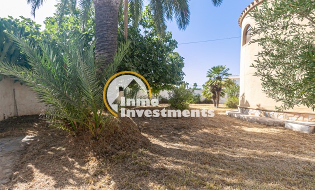 Resale - Villa - La Florida