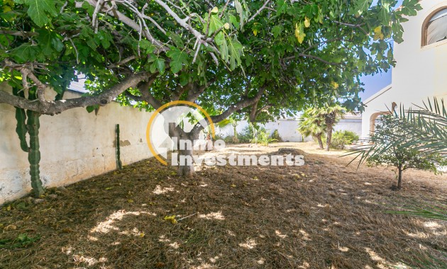 Resale - Villa - La Florida