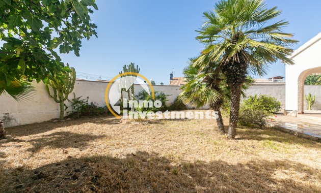 Resale - Villa - La Florida