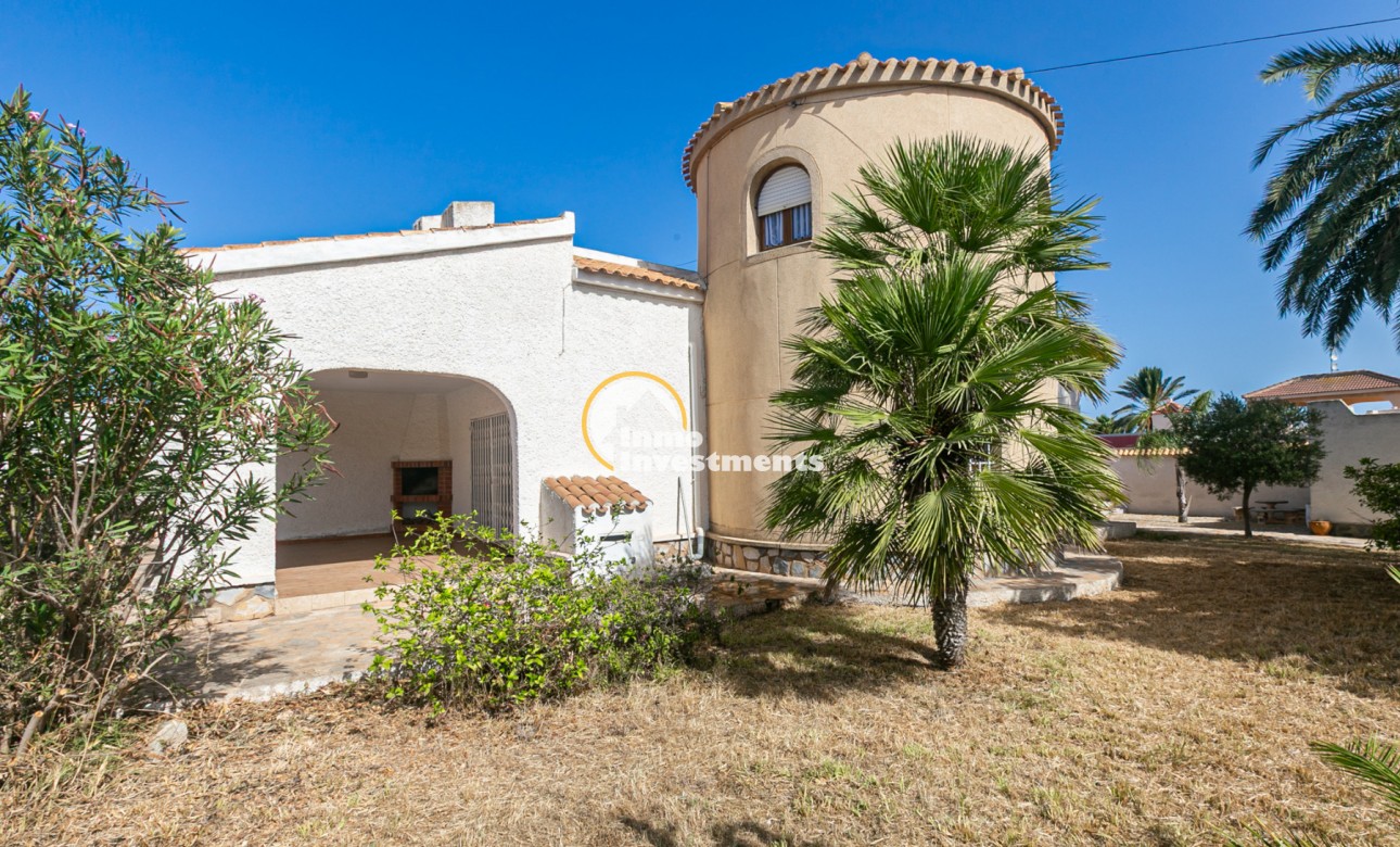 Resale - Villa - La Florida