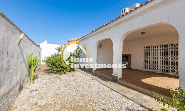 Resale - Villa - La Florida