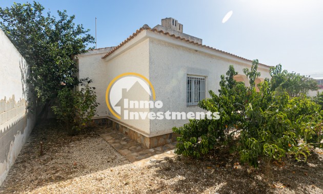 Resale - Villa - La Florida