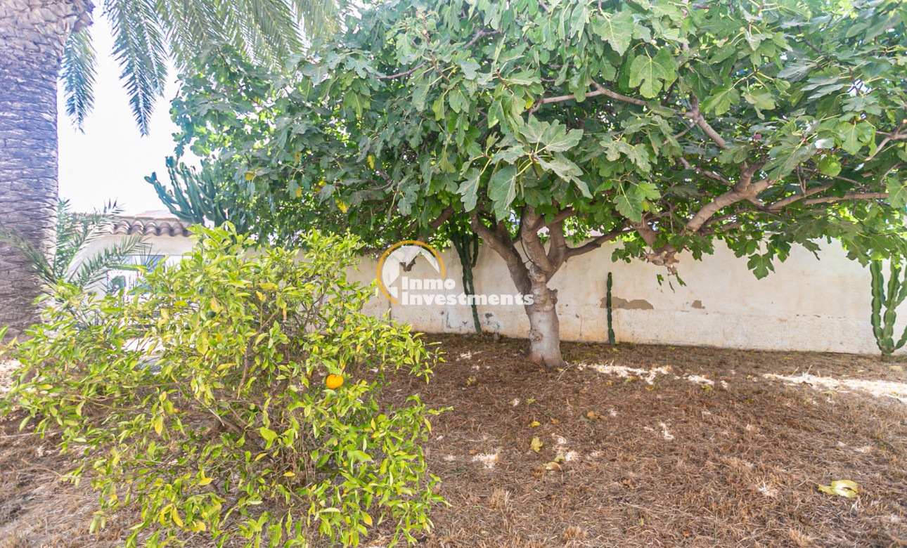 Resale - Villa - La Florida