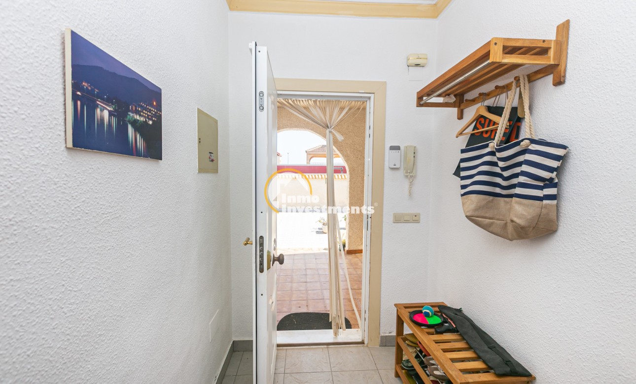 Resale - Villa - La Florida