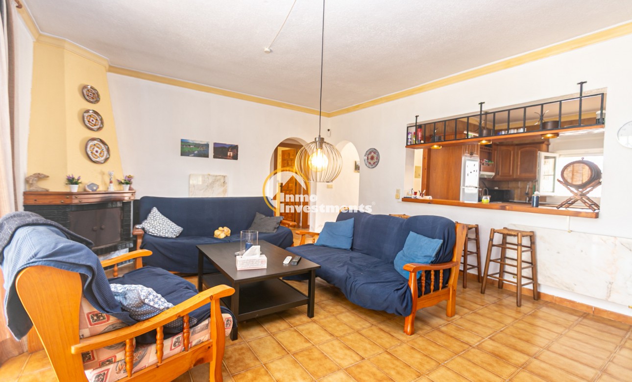 Resale - Villa - La Florida