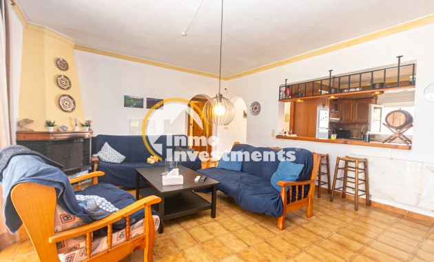 Resale - Villa - La Florida