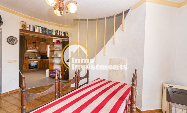 Resale - Villa - La Florida